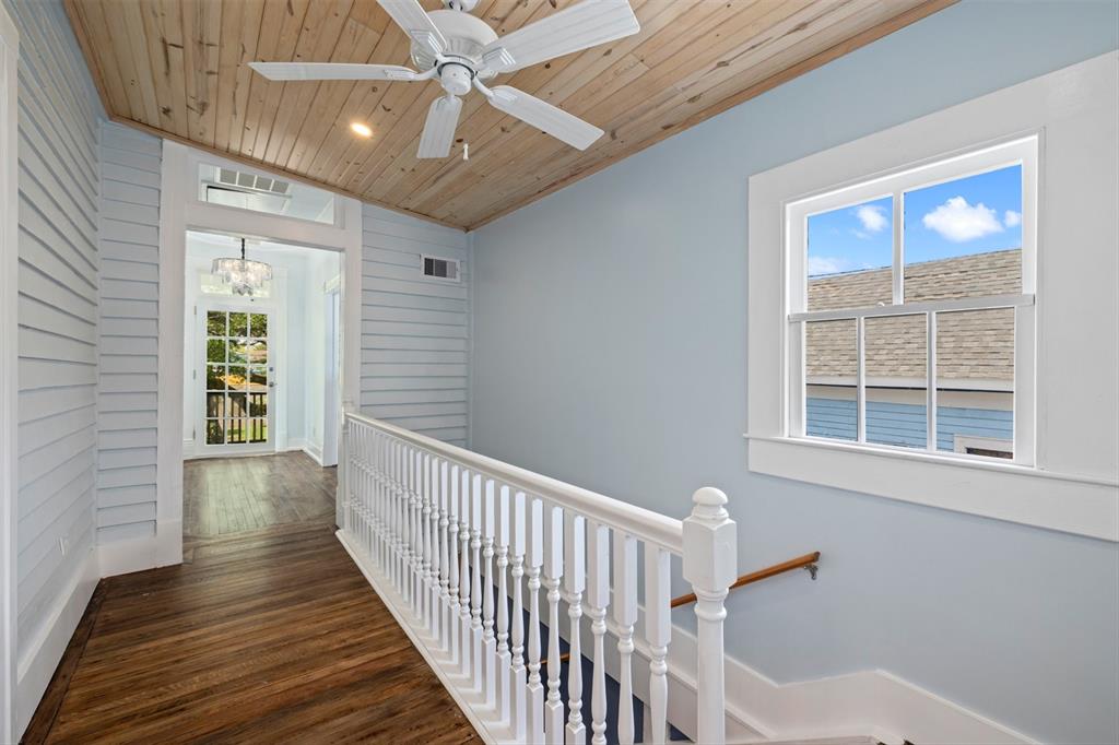 2023 Avenue O 1/2, Galveston, Texas image 24
