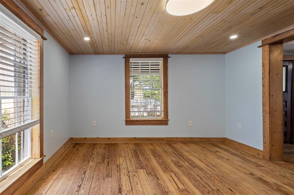 2023 Avenue O 1/2, Galveston, Texas image 10