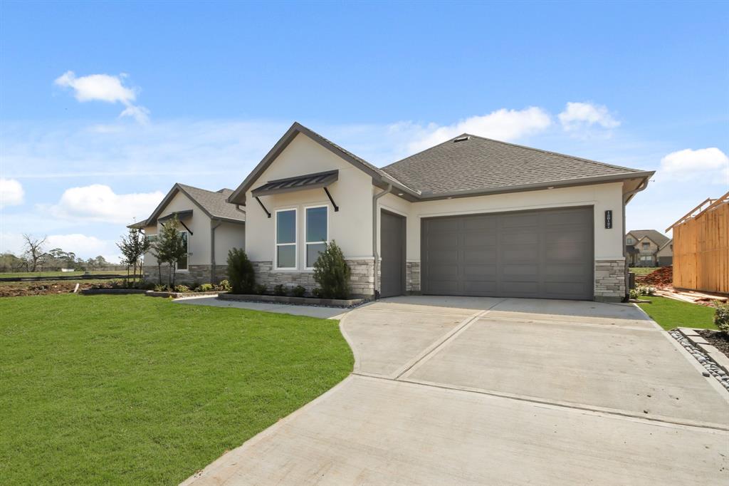 15012 Lakeline Green Lane