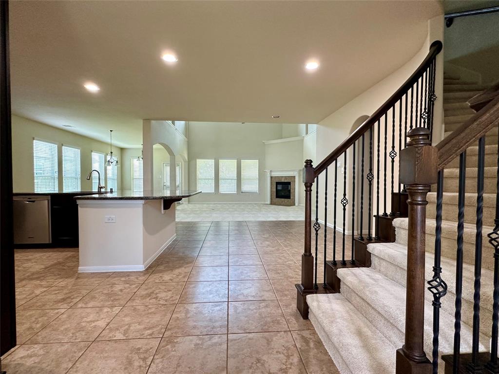 9314 Wheatfield Lane, Rosenberg, Texas image 5