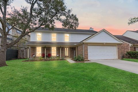 A home in Missouri City