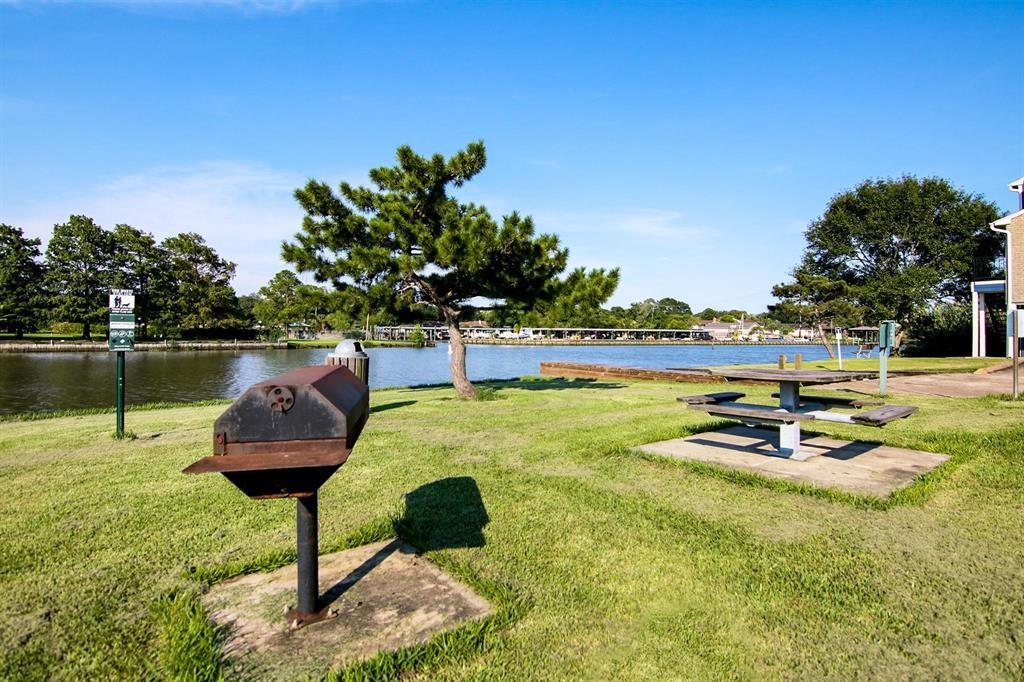 18515 Egret Bay Boulevard #1201, Webster, Texas image 19