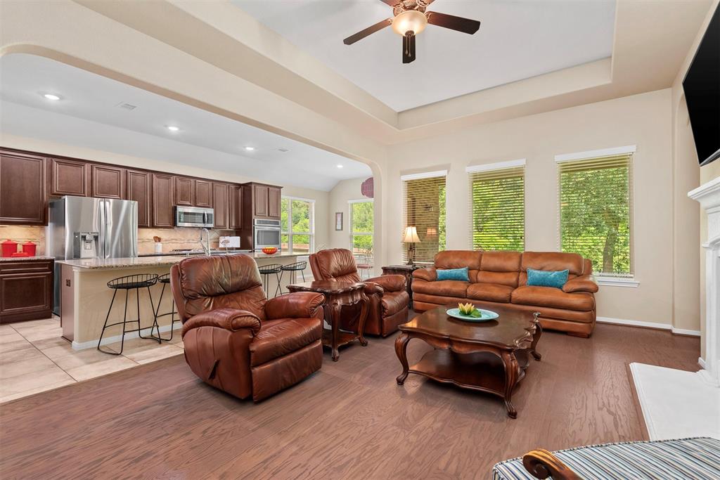 4510 Preserve Park Drive, Spring, Texas image 11