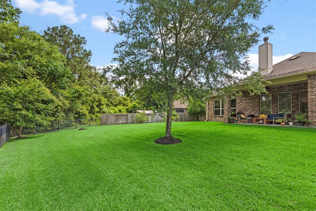 4510 Preserve Park Drive, Spring, Texas image 37