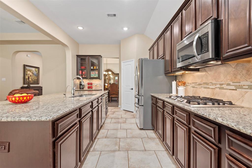4510 Preserve Park Drive, Spring, Texas image 16