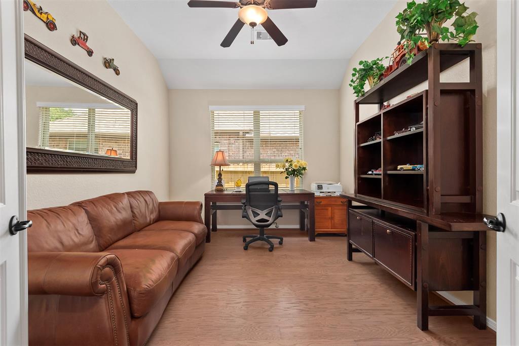 4510 Preserve Park Drive, Spring, Texas image 7