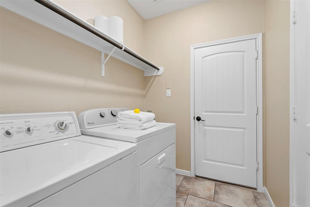 4510 Preserve Park Drive, Spring, Texas image 33