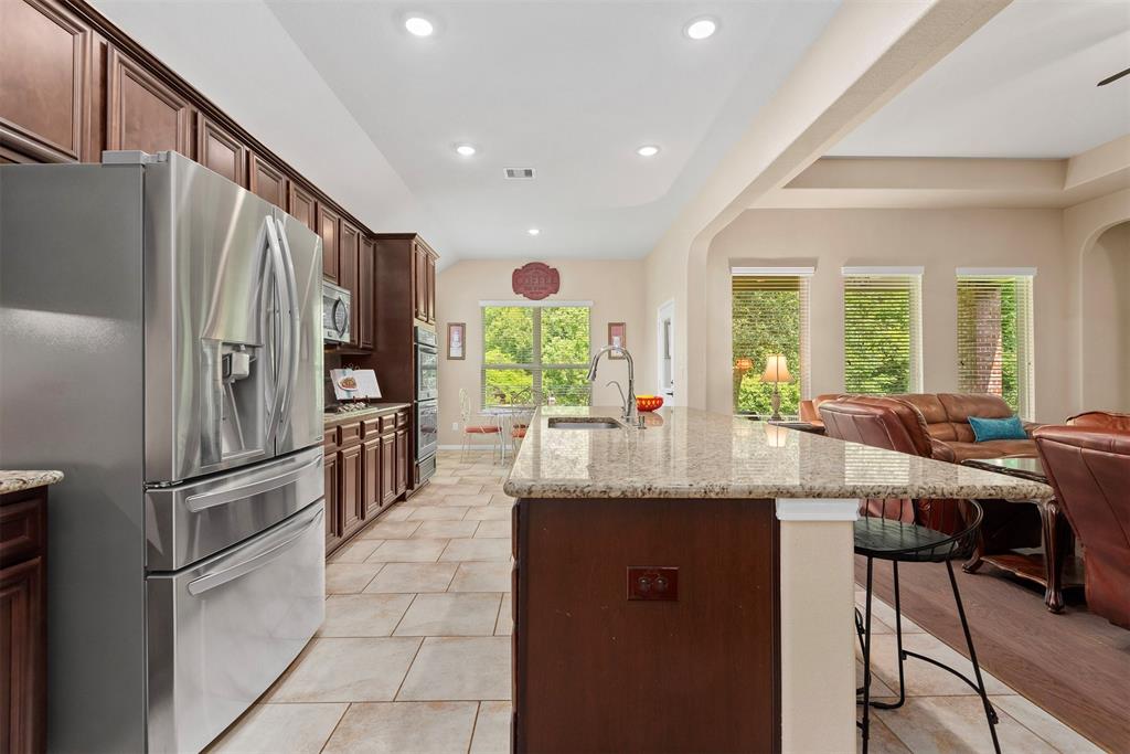 4510 Preserve Park Drive, Spring, Texas image 18