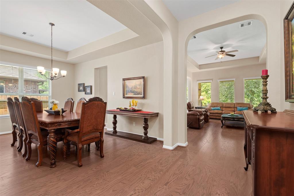 4510 Preserve Park Drive, Spring, Texas image 8
