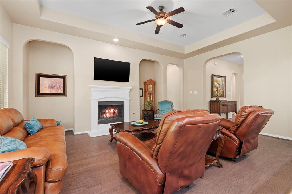 4510 Preserve Park Drive, Spring, Texas image 14