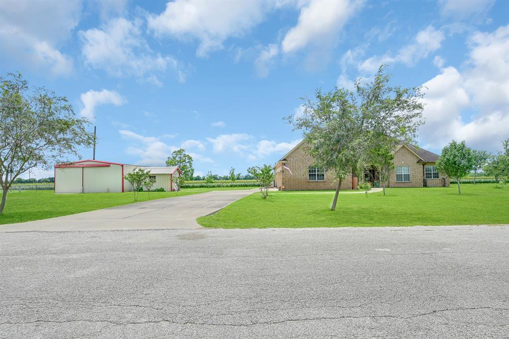 9022 Dixie Lane, Needville, Texas image 3