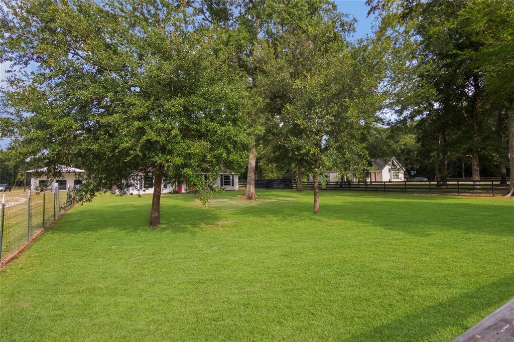 79 E Pine Drive, Huffman, Texas image 13