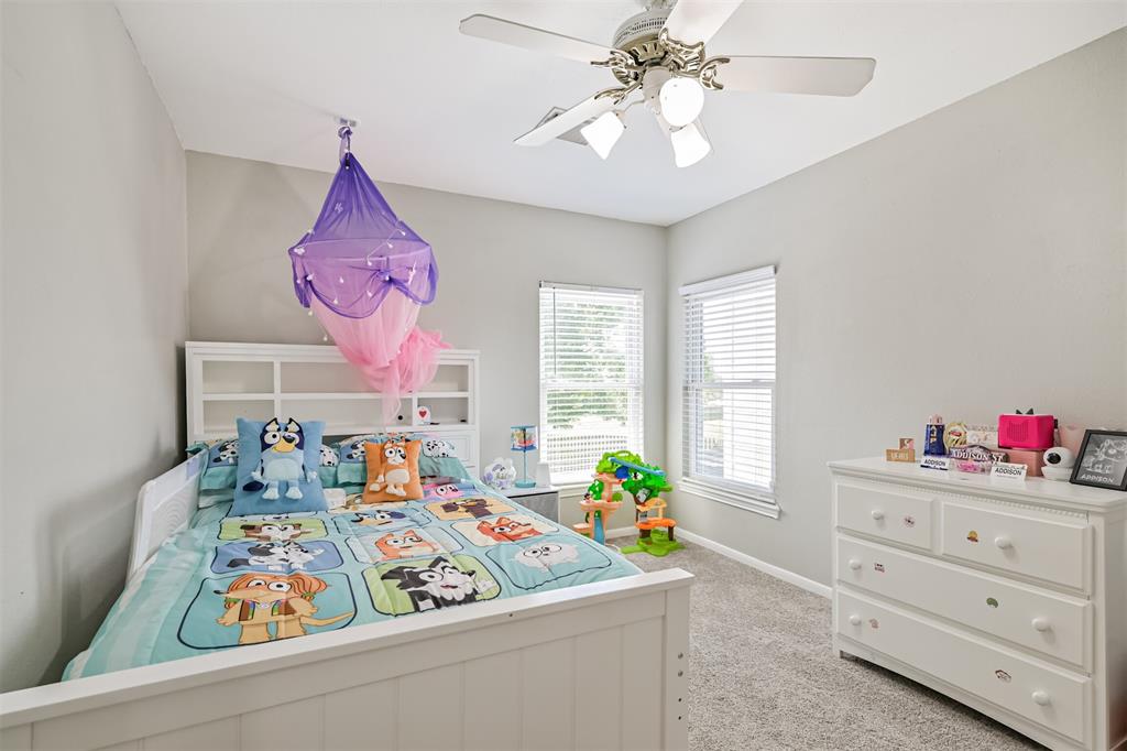 5408 Spring Branch Drive, Pearland, Texas image 26