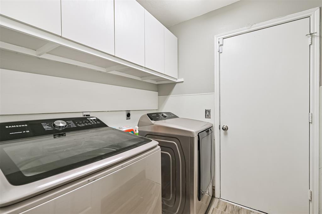 5408 Spring Branch Drive, Pearland, Texas image 20