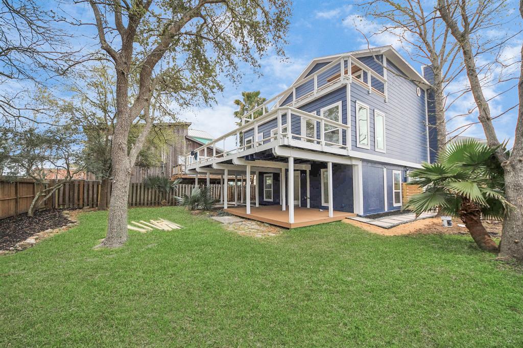 300 Narcissus Road, Clear Lake Shores, Texas image 39