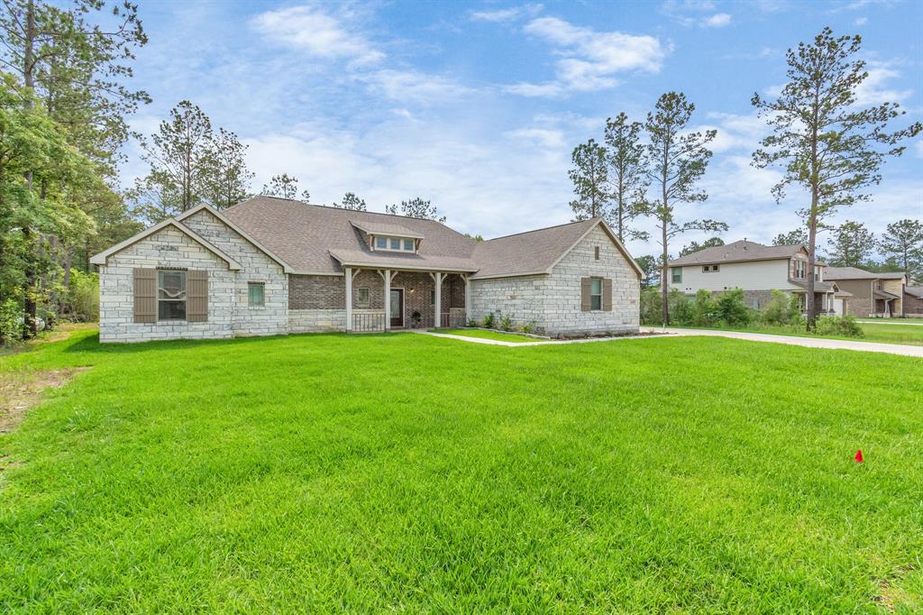 9846 Guadalupe Street, Conroe, Texas image 2