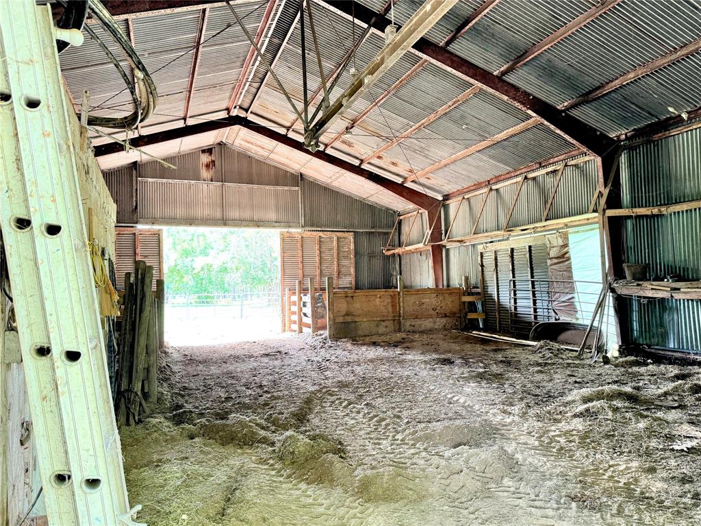1950 County Road 540, Alvin, Texas image 23