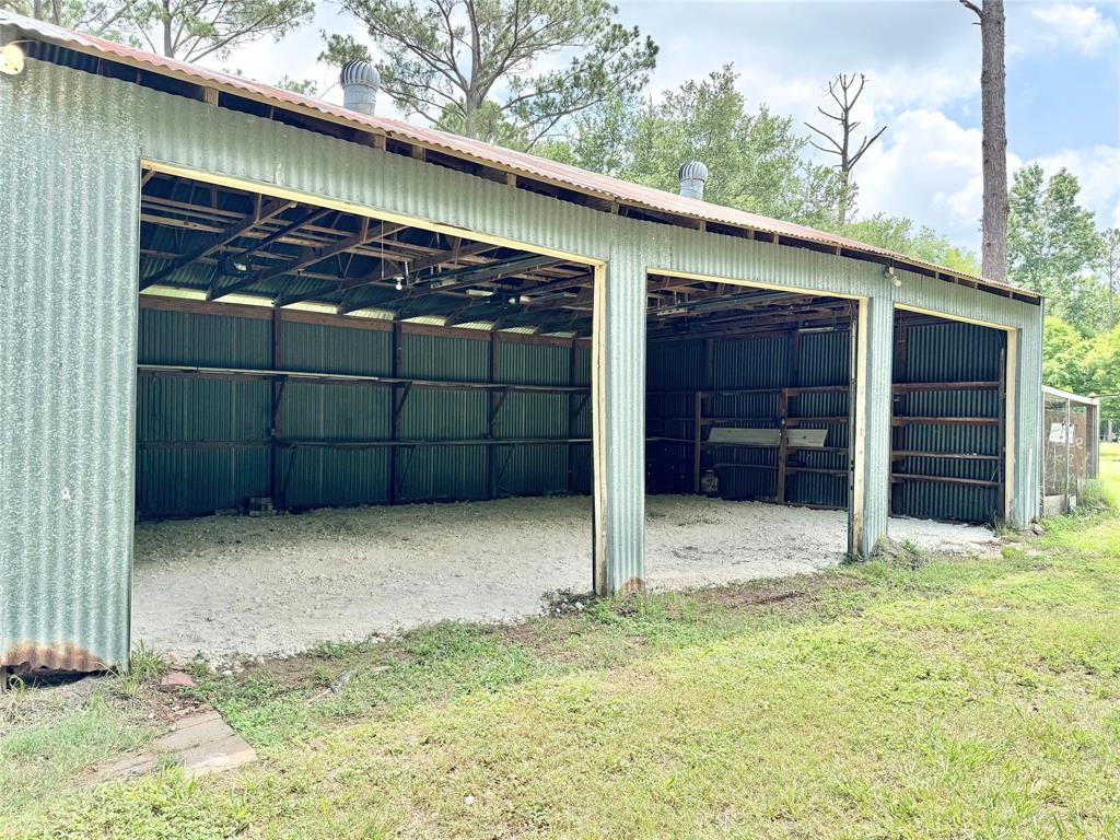 1950 County Road 540, Alvin, Texas image 19