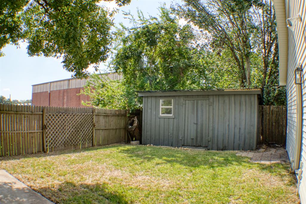 901 James Street, Deer Park, Texas image 23