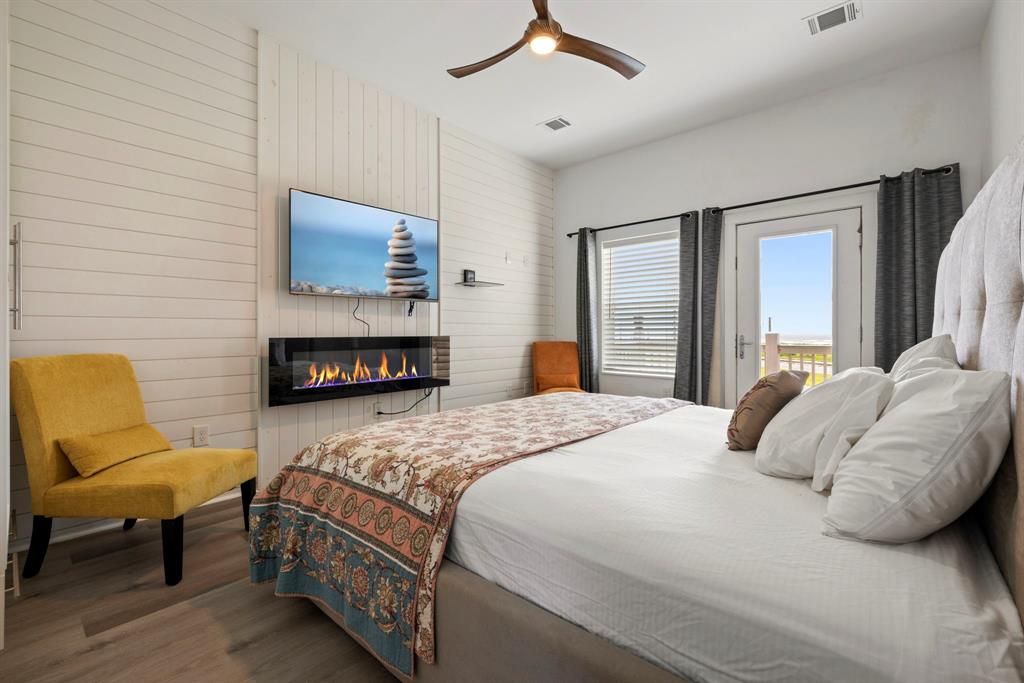 25047 Sausalito Drive