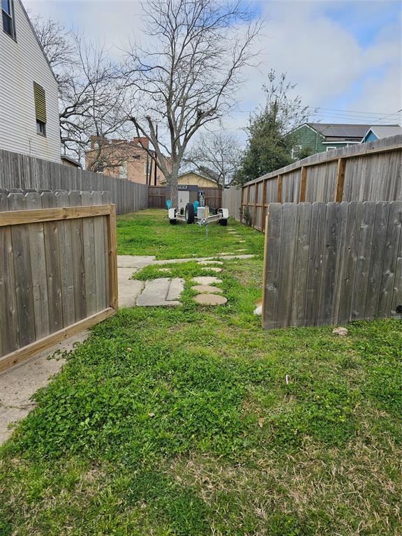 2608 Avenue M, Galveston, Texas image 1