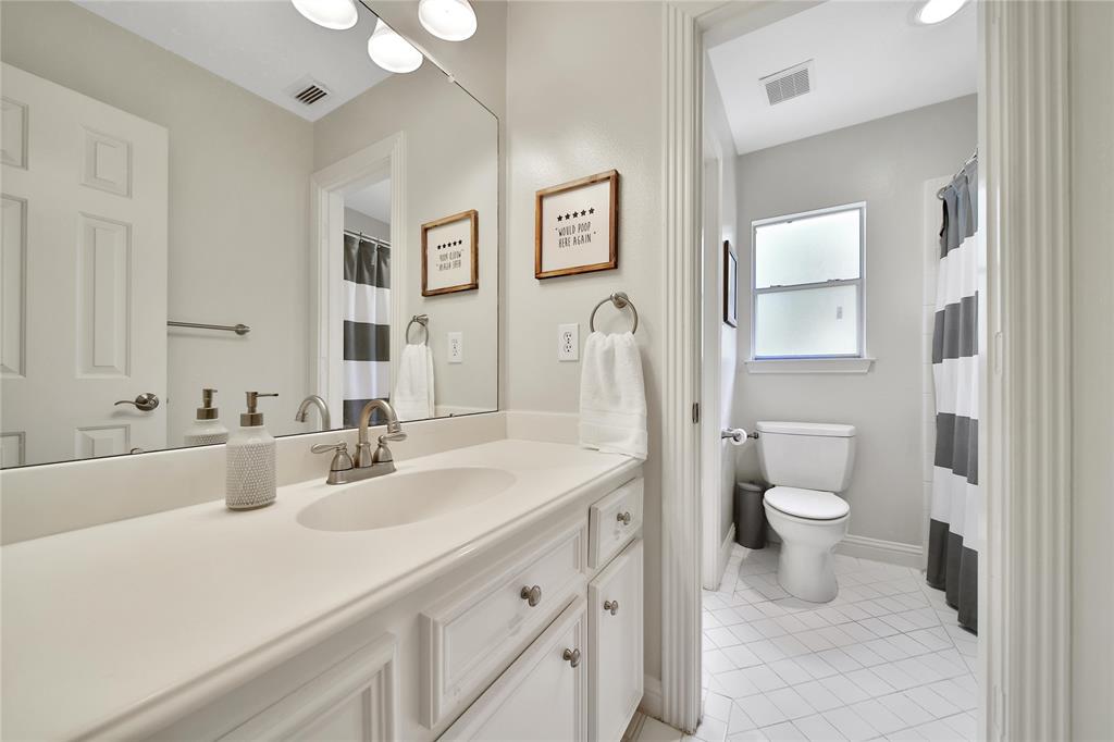 5919 Soaring Pine Court, Kingwood, Texas image 45