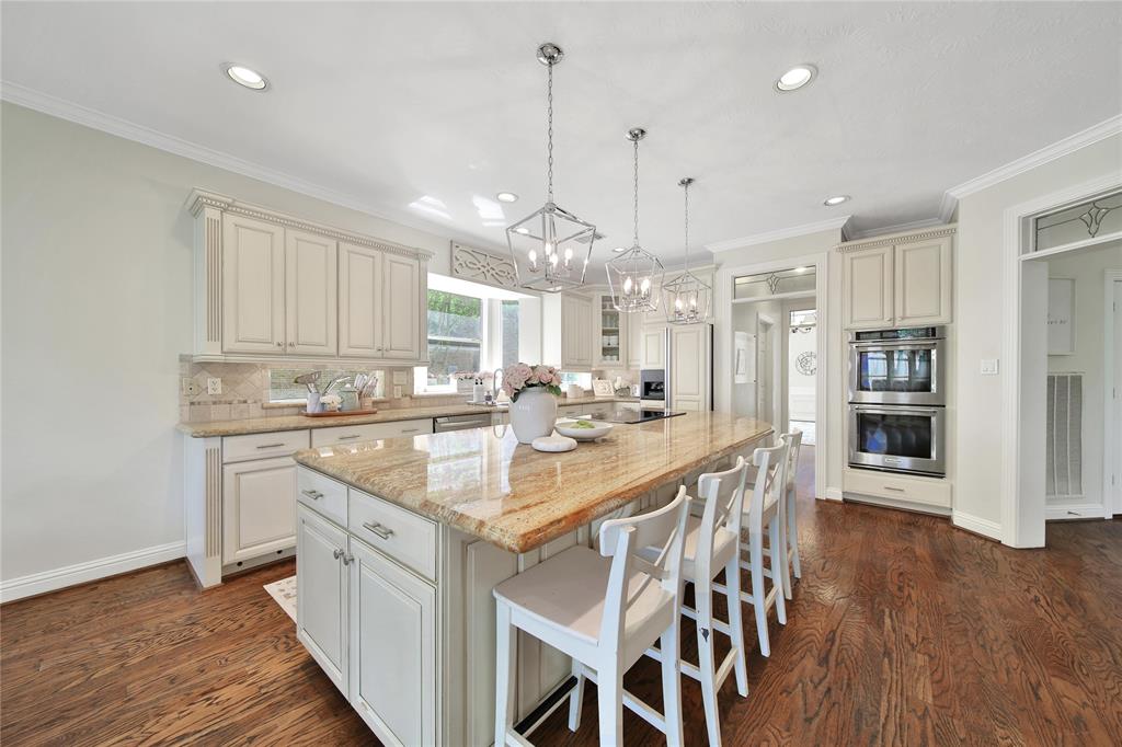 5919 Soaring Pine Court, Kingwood, Texas image 12