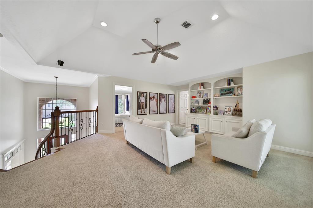 5919 Soaring Pine Court, Kingwood, Texas image 32