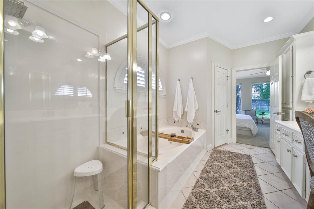 5919 Soaring Pine Court, Kingwood, Texas image 30