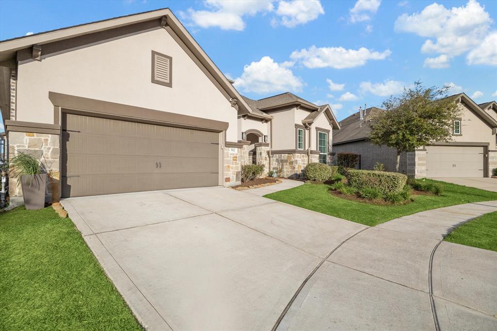 5502 Fulvetta Park Trail, Porter, Texas image 2
