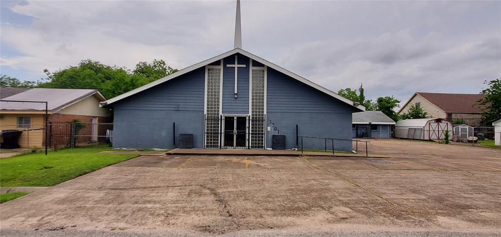 3622 Barberry Drive, Houston, Texas image 13