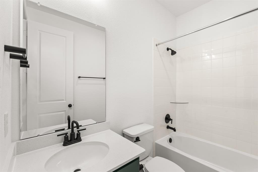 6135 Severson Lake Court, Katy, Texas image 6