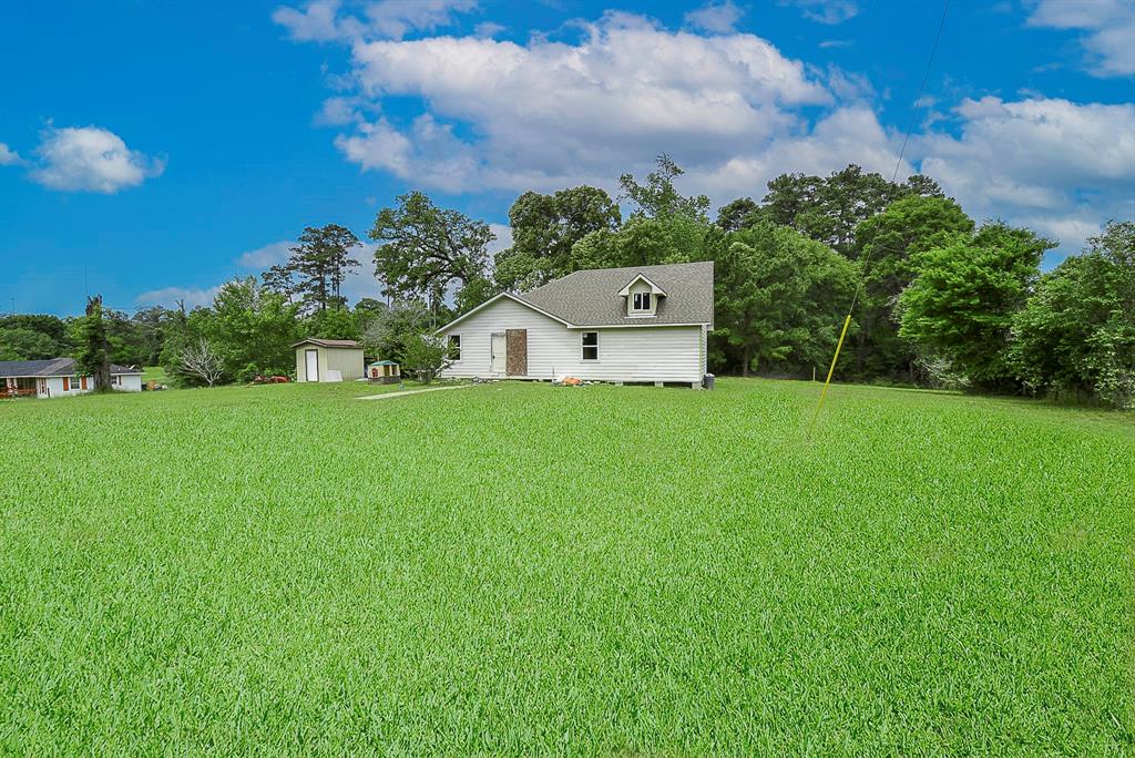 1023 Liberty Avenue, Livingston, Texas image 9