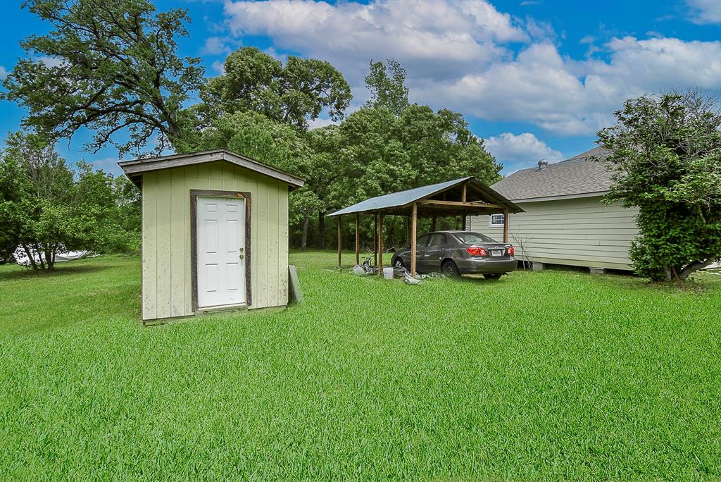 1023 Liberty Avenue, Livingston, Texas image 14