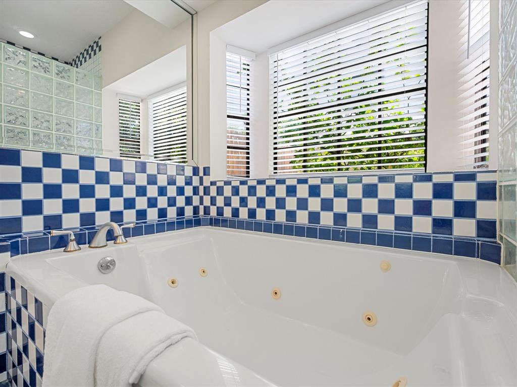 1735 Hodge Lake Lane, Sugar Land, Texas image 22