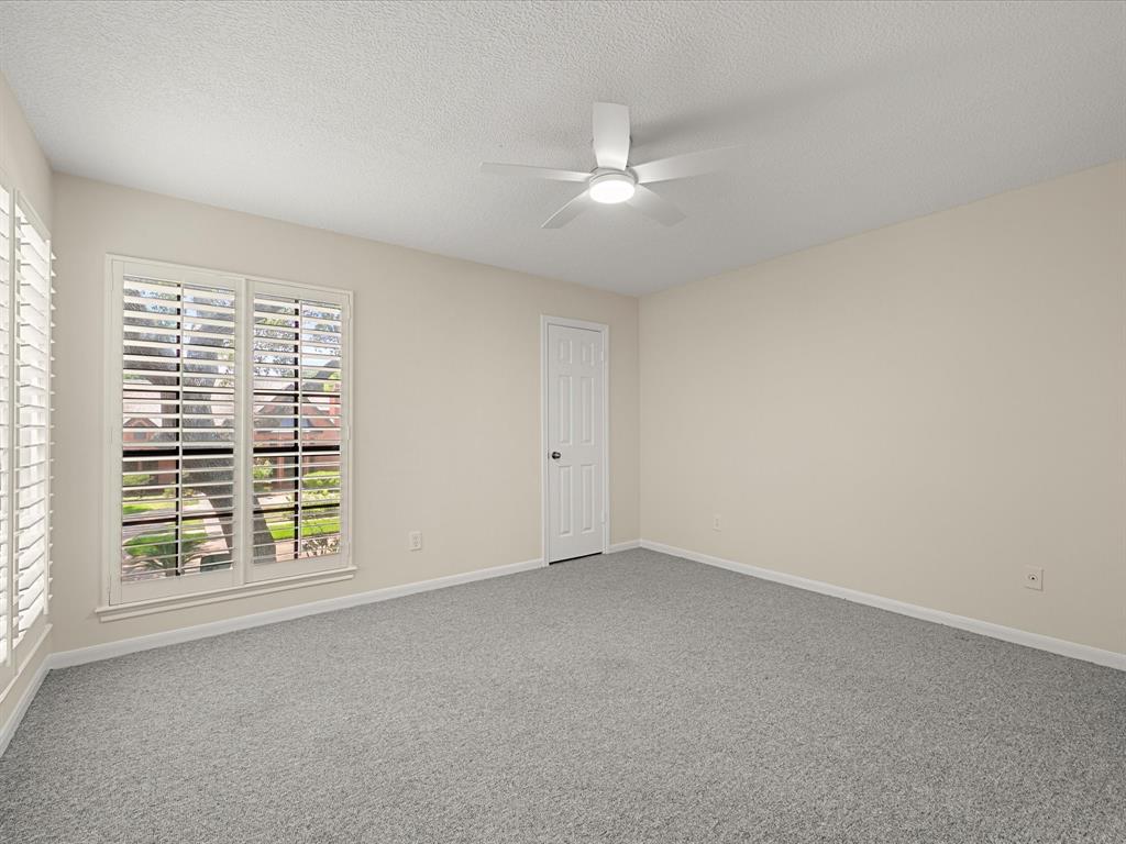 1735 Hodge Lake Lane, Sugar Land, Texas image 35