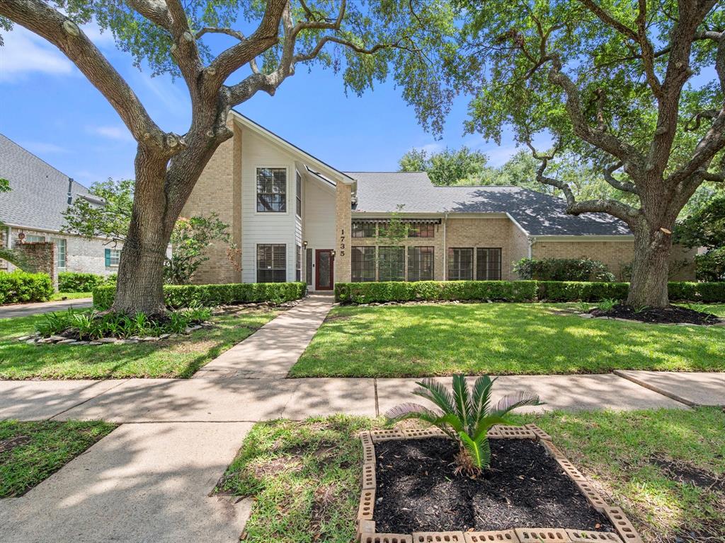 1735 Hodge Lake Lane, Sugar Land, Texas image 1