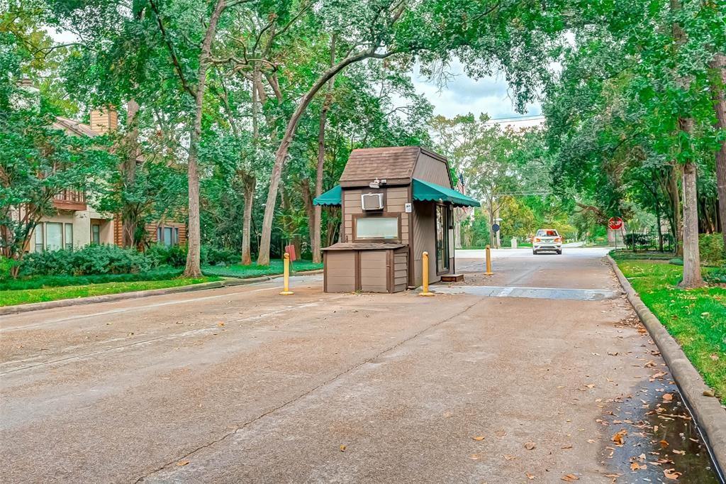 11711 Memorial Drive #129, Houston, Texas image 18