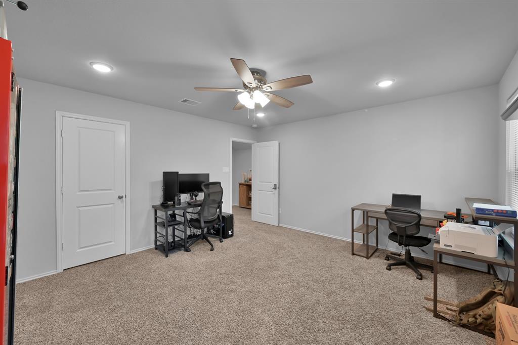 9040 Pecos Place, Willis, Texas image 19