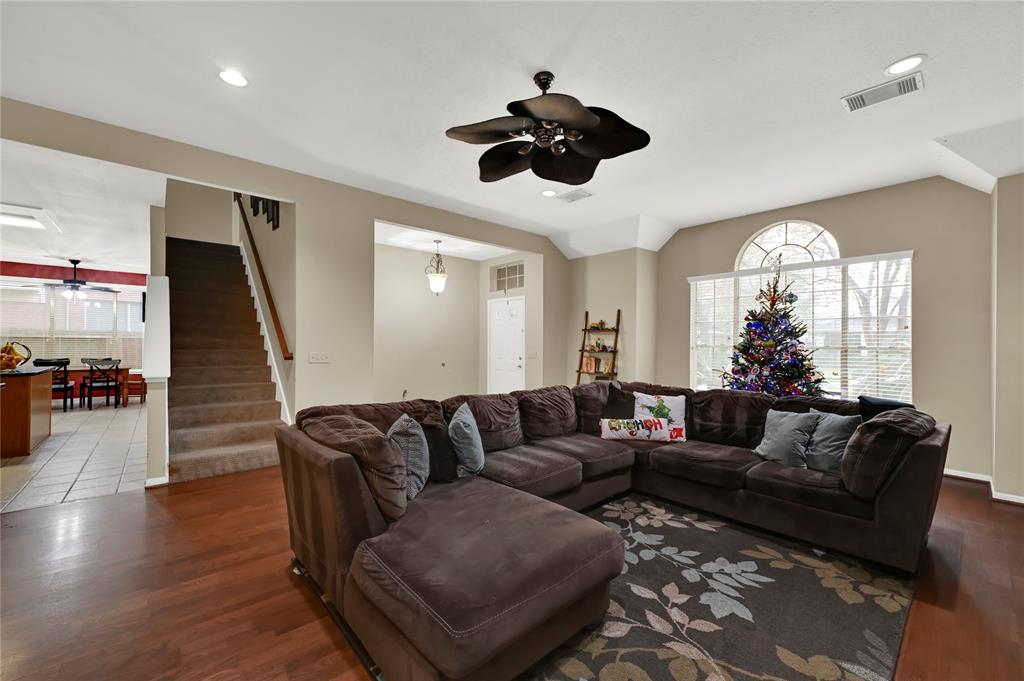 14422 Bladenboro Drive, Cypress, Texas image 3