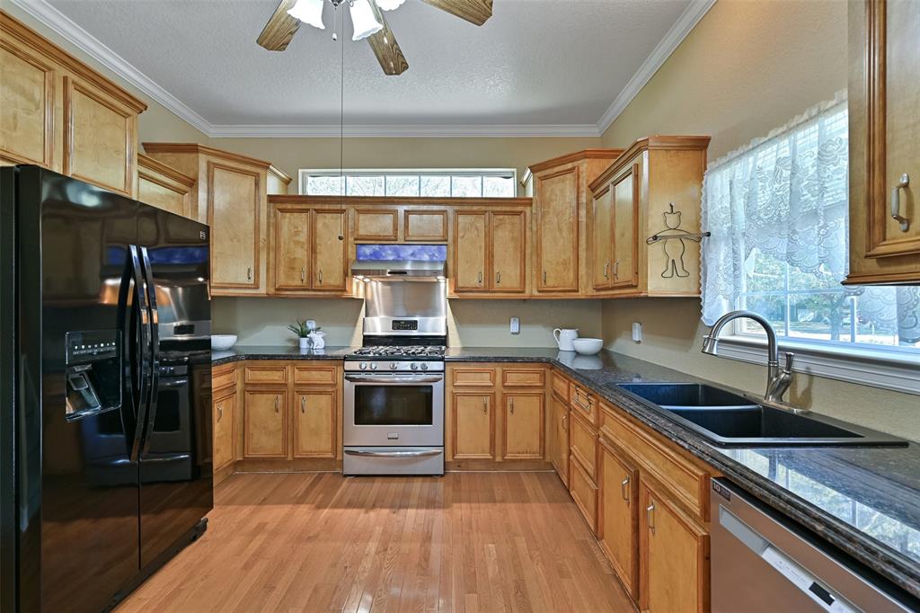 1 Wolfe Lane, Manvel, Texas image 13