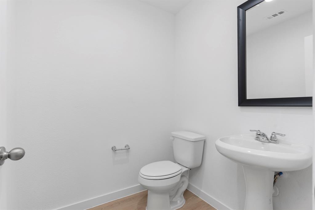 8411 Sandy Coral, Iowa Colony, Texas image 10
