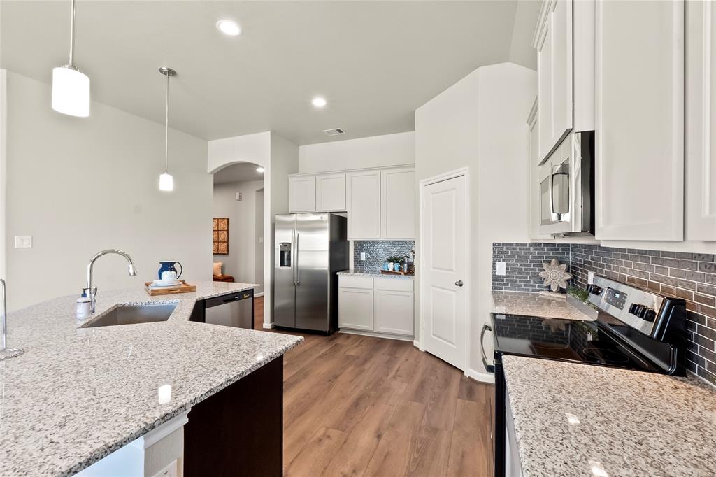 11902 Wisteria Meadows Drive