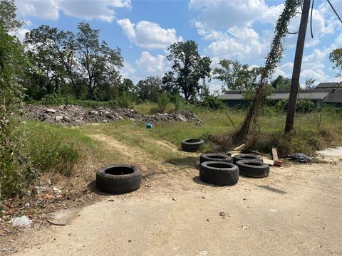 4918 Elysian Street Houston TX 77009