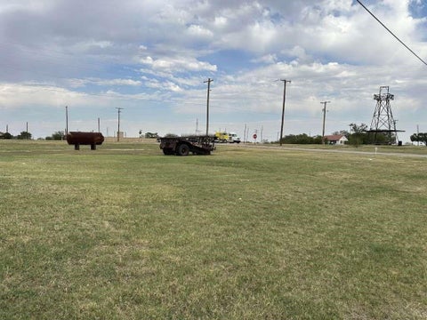 Vacant Land For Sale - LOTS 4 & 5 E Front Avenue<br/> Electra, TX 76360