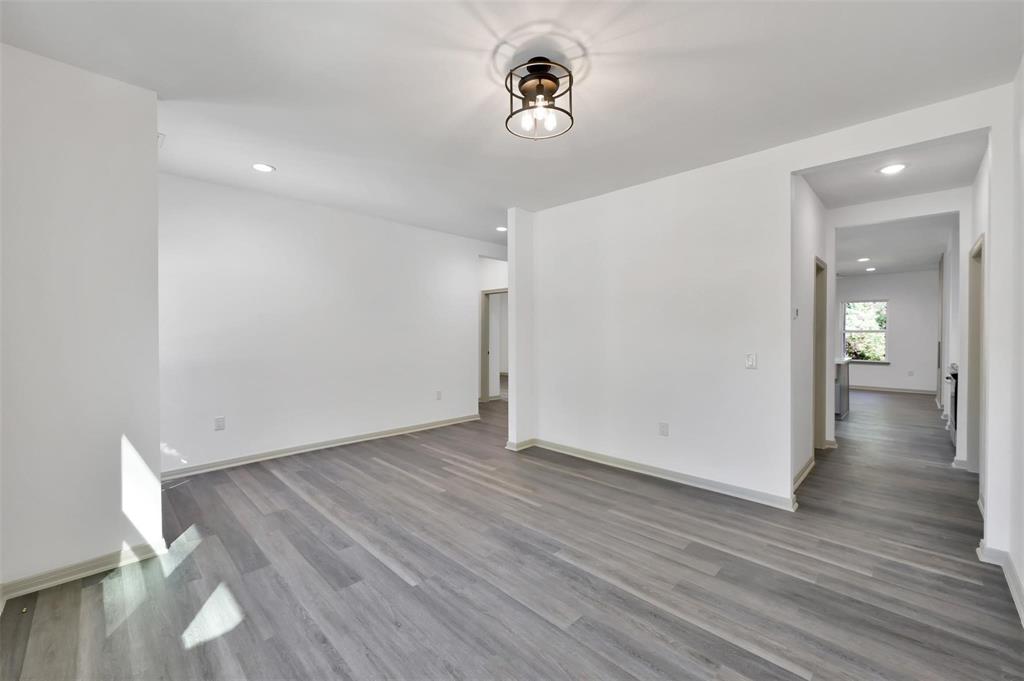 4 Hanover Ln