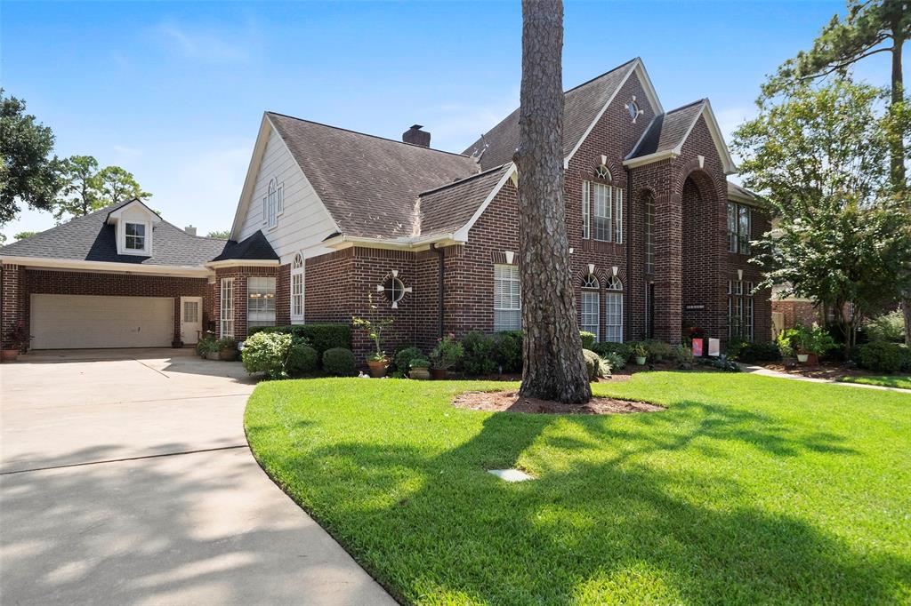 13811 Almahurst Circle, Cypress, Texas image 2