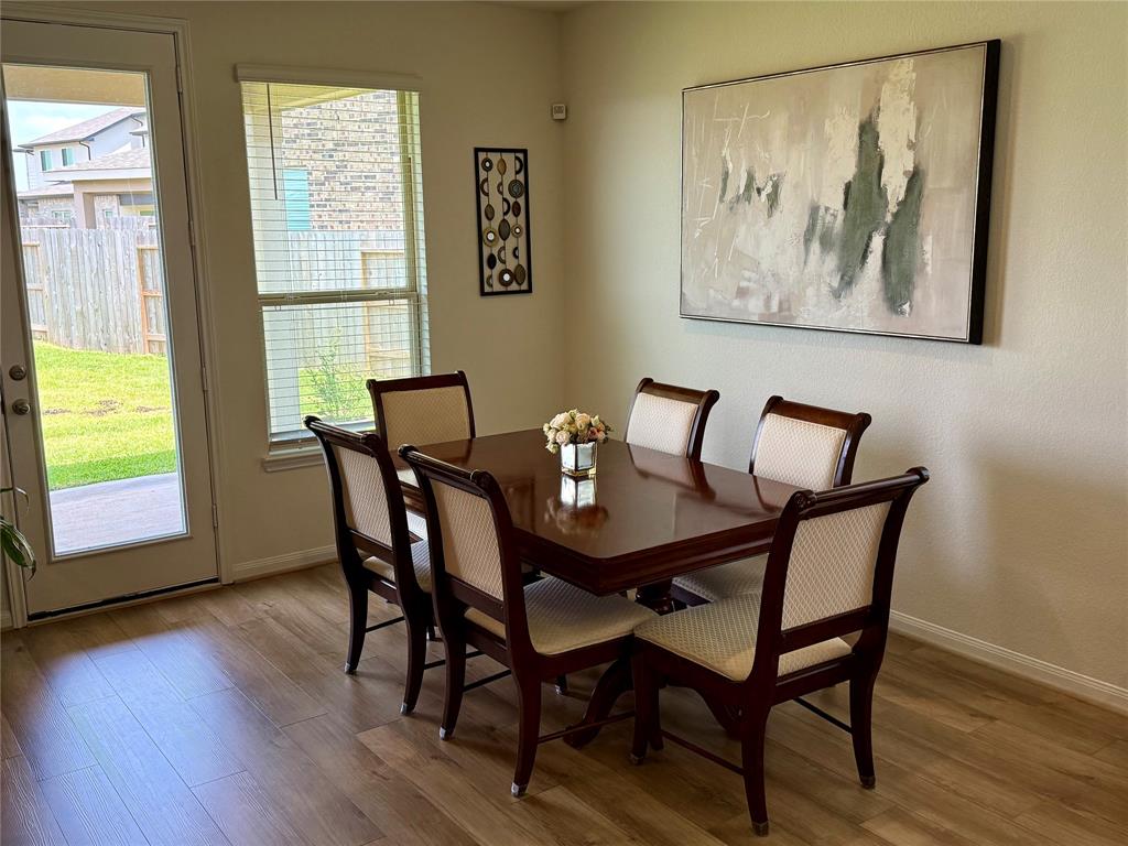 2900 Glint Peak Court, Katy, Texas image 9
