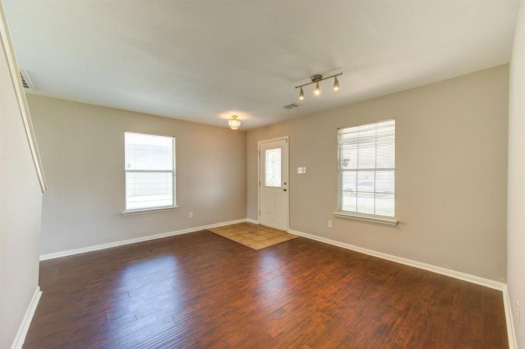 8126 Sanders Forest Court, Humble, Texas image 10