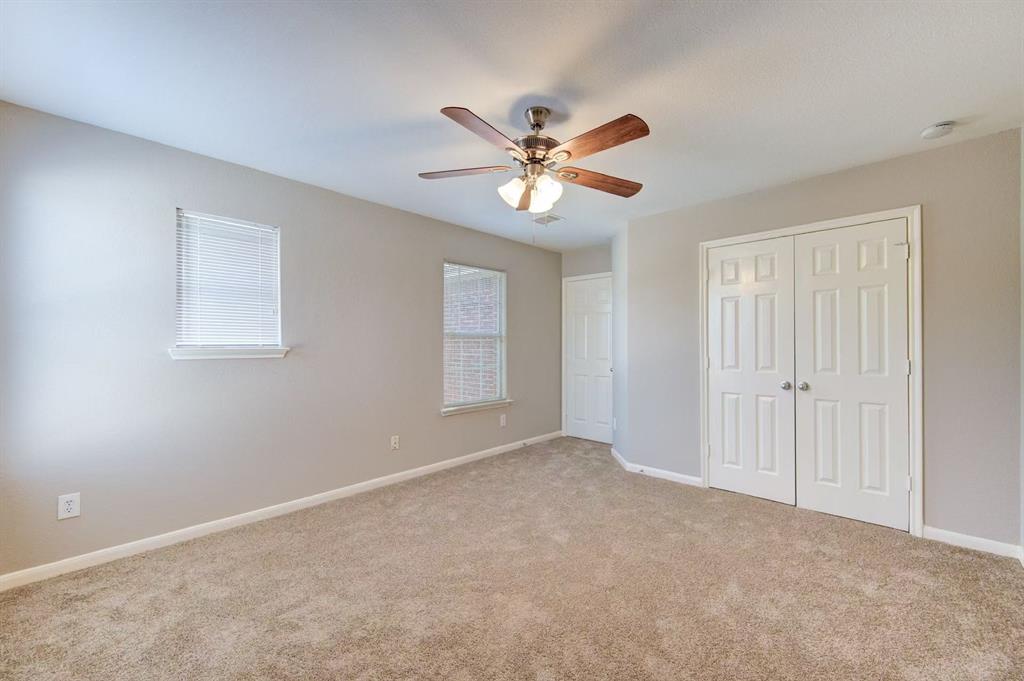 8126 Sanders Forest Court, Humble, Texas image 38